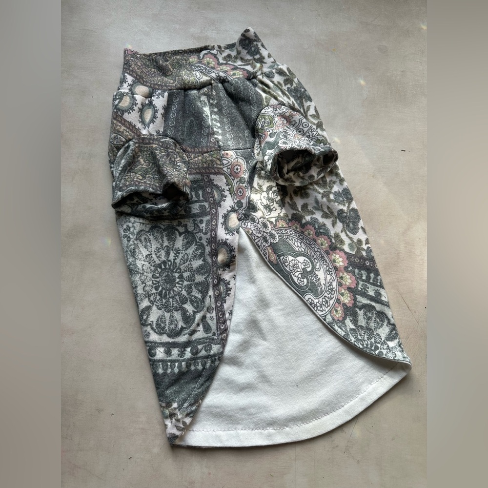 Paisley Floral Lined Dog Shirt | Cottagecore Boho Vintage Pet Top Size Medium - Picture 4 of 7